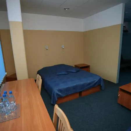 Aqua Center Hotel *