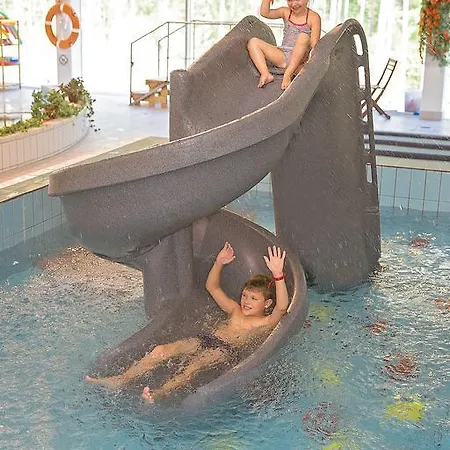 Aqua Center Ξενοδοχείο *